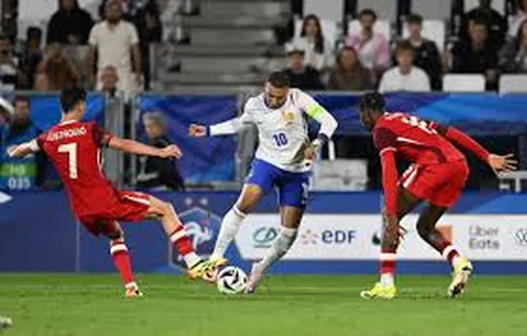 Quy Định Về Bắt Đầu Và Bắt Đầu Lại Trận Đấu Bóng Đá Chuẩn FIFA