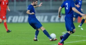 Lỗi Khiếm Nhã Trong Bóng Đá Và Những Án Phạt Nghiêm Khắc Từ FIFA